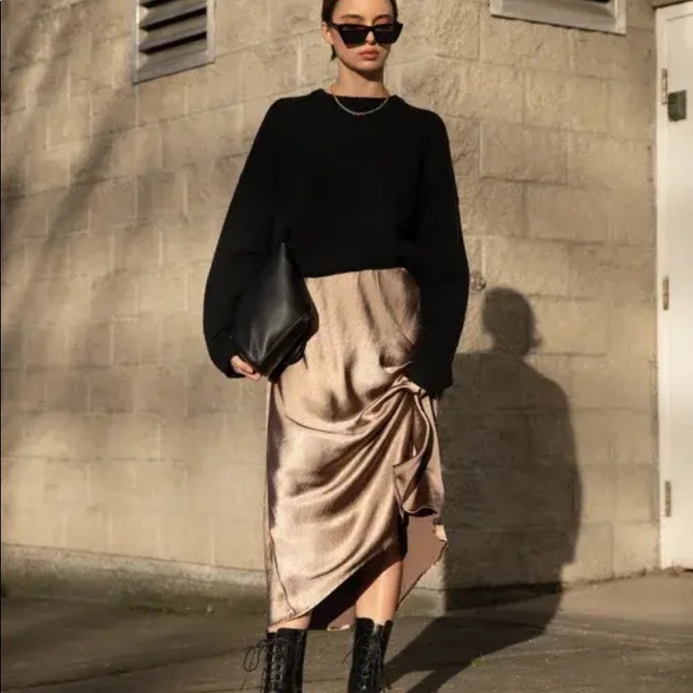 Oak + Fort Satin Bias Midi Skirt in Champagne Tan